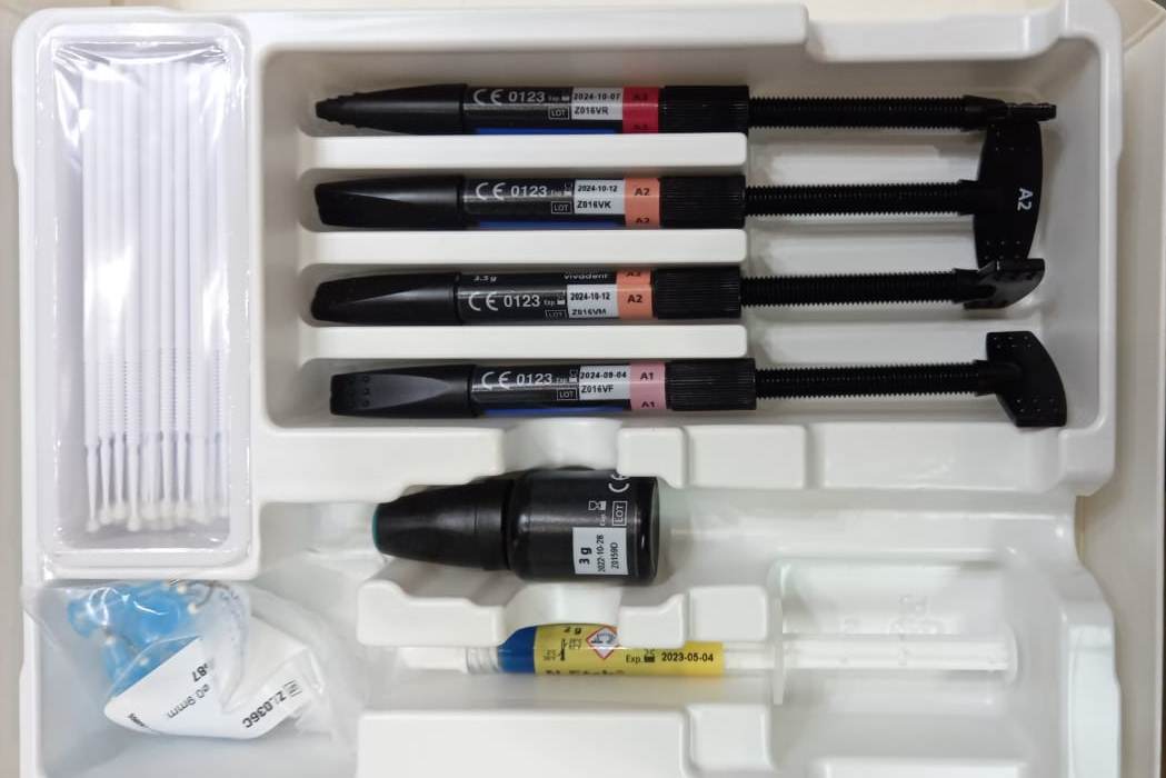Ivoclar Tetric® N-Ceram Kit Self Etch (4Syr)